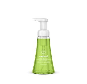 foaming hand wash - green tea + aloe. 10 fl oz