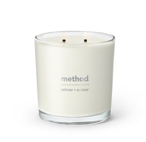 premium soy candle - vetiver + amber. 14 oz